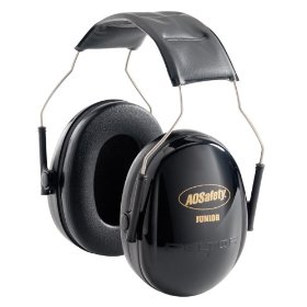 Show details of Peltor 97070 Junior Earmuff, Black.