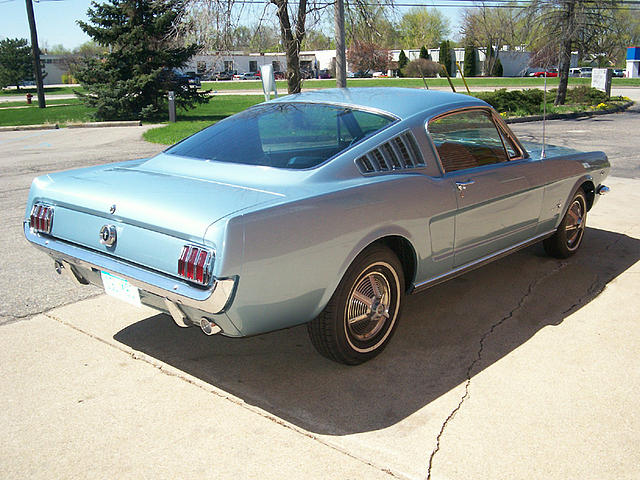 1965 FORD MUSTANG Troy MI 48083 Photo #0001573D