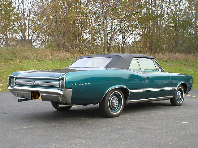 1966 PONTIAC LEMANS Troy MI 48083 Photo #0001599B