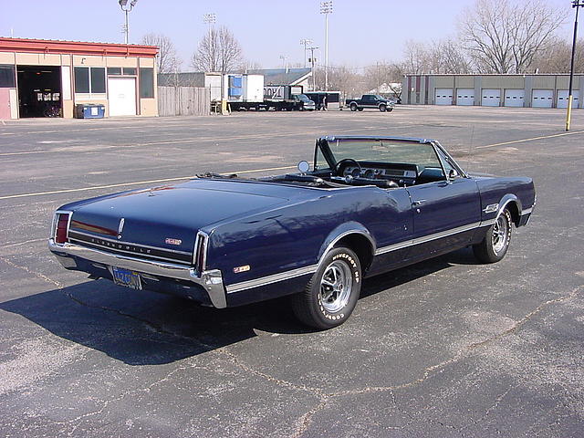 1966 OLDSMOBILE 442 Davenport IA 52806 Photo #0001706A