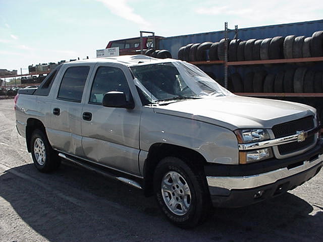 2004 Chevrolet Avalanche Z71 4x4 Rockville MN 56369 Photo #0002191A