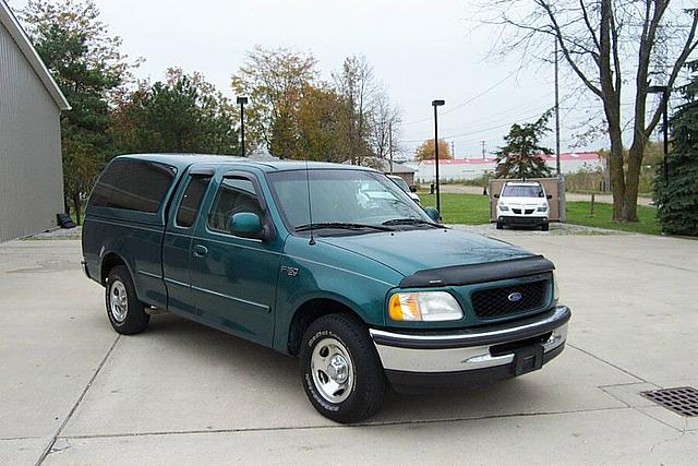 1997 Ford 1/2-Ton Pickup Romeo MI 48065 Photo #0002209A