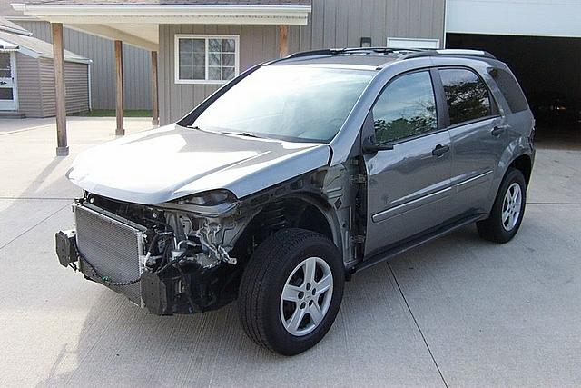 2005 Chevrolet Equinox Romeo MI 48065 Photo #0002246A