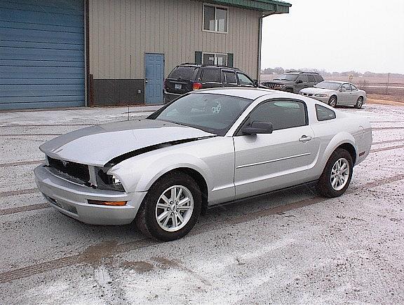 2006 Ford Mustang Willmar MN 56201 Photo #0002289A