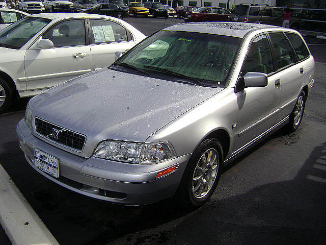 2003 Volvo V40 1 9T Mobile AL 36606 Photo #0004035A