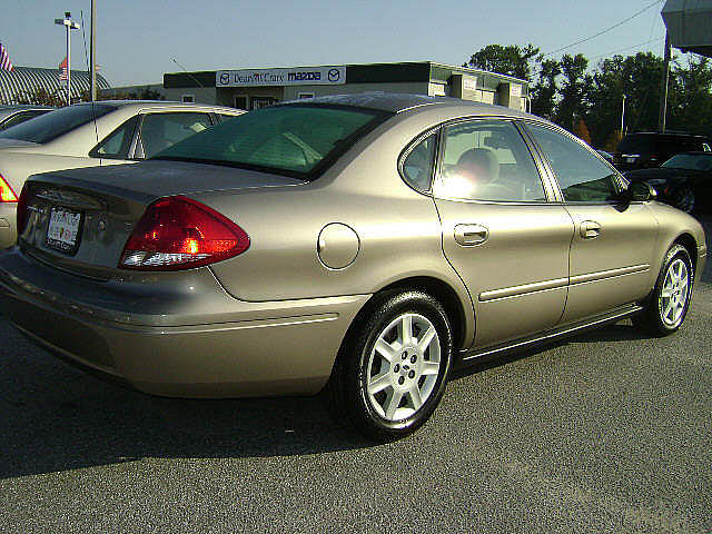 2006 Ford Taurus SE Mobile AL 36606 Photo #0004077A