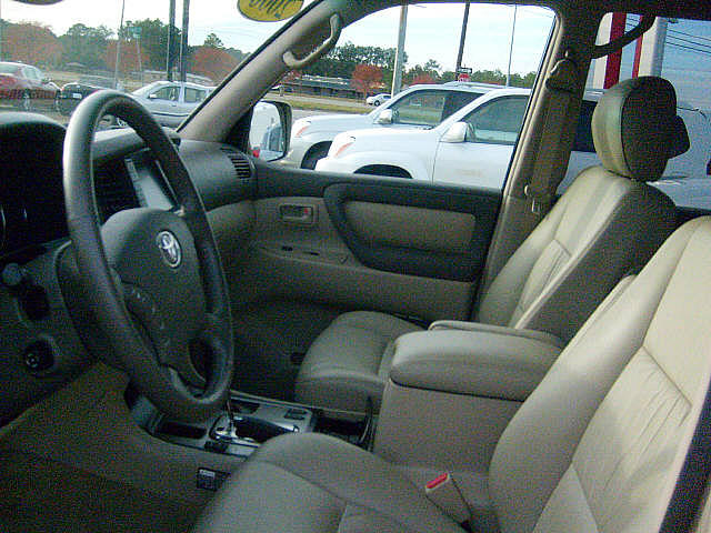 2006 Toyota Land Cruiser Montgomery AL 36117 Photo #0004180A