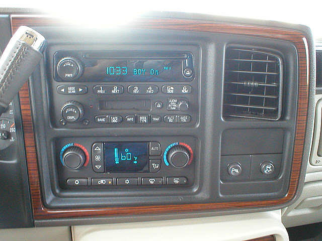 2004 Cadillac ESCALADE Montgomery AL 36117 Photo #0004222A