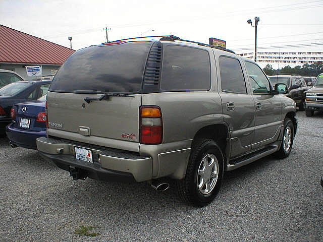 2002 GMC YUKON DENALI Montgomery AL 36117 Photo #0004254A