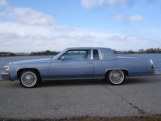 1983 CADILLAC COUPE DEVILLE Milbank SD 57252 Photo #0004385A