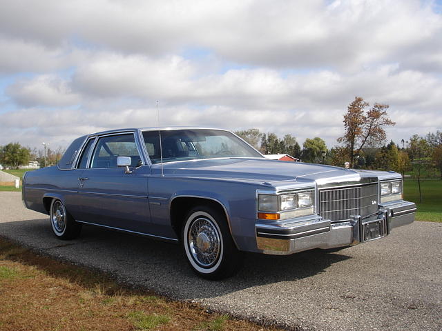 1983 CADILLAC COUPE DEVILLE Milbank SD 57252 Photo #0004385A