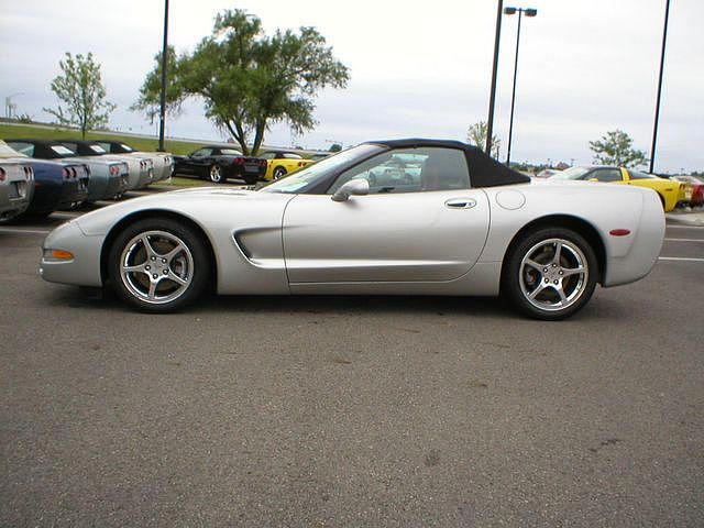 2004 CHEVROLET CORVETTE Canal Winchester OH 43110 Photo #0004391A