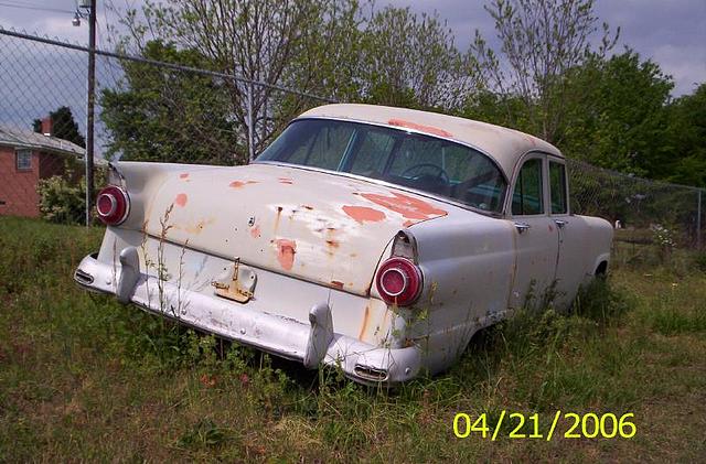 1956 FORD CUSTOMLINE Gray Court (near Greenville) SC 29645 Photo #0004847A