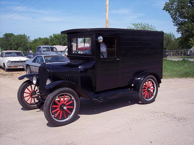 1925 FORD MODEL T Watertown MN 55388 Photo #0004879A