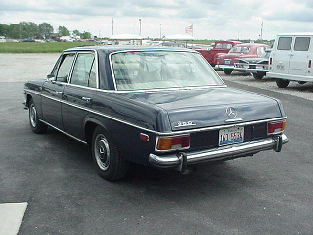 1970 MERCEDES BENZ 250 Staunton IL 62088 Photo #0005189A