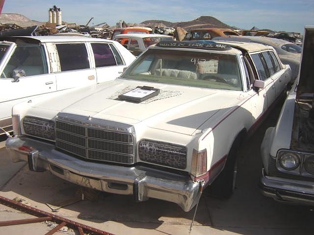 1977 CHRYSLER NEWPORT Phoenix AZ 85085 Photo #0005405A