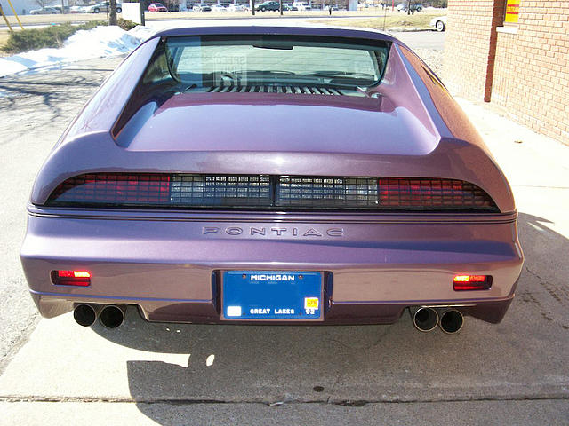 1985 PONTIAC FIERO GT Troy MI 48084 Photo #0005430A