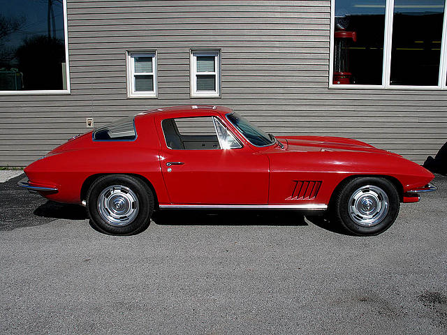 1967 CHEVROLET CORVETTE Davenport IA 52801 Photo #0005538A