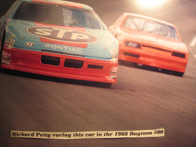 1987 PONTIAC GRAND PRIX RICHARD PETTY New York NY 10475 Photo #0005747A