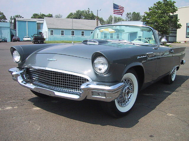 1957 FORD THUNDERBIRD Portland CT 06480 Photo #0005955A