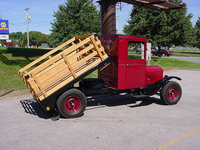 1925 FORD MODEL TT Davenport IA 52806 Photo #0005989A