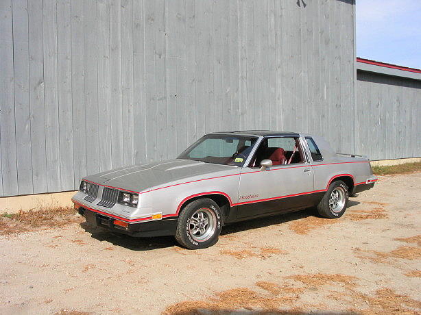 1984 OLDSMOBILE CUTLASS SUPREME Freeport ME 04032 Photo #0006080A