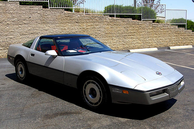 1985 CHEVROLET CORVETTE St Charles MO 63301 Photo #0006343A