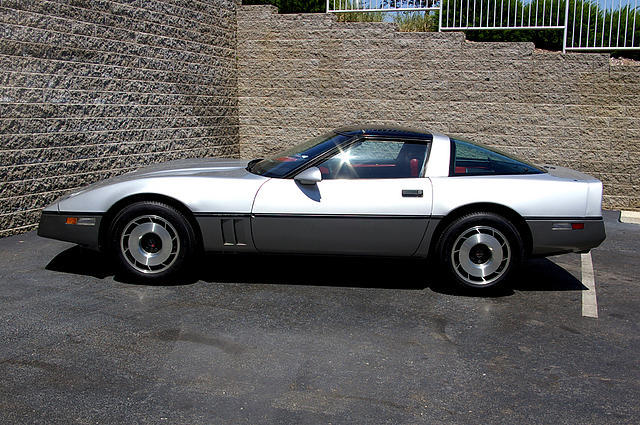 1985 CHEVROLET CORVETTE St Charles MO 63301 Photo #0006343A