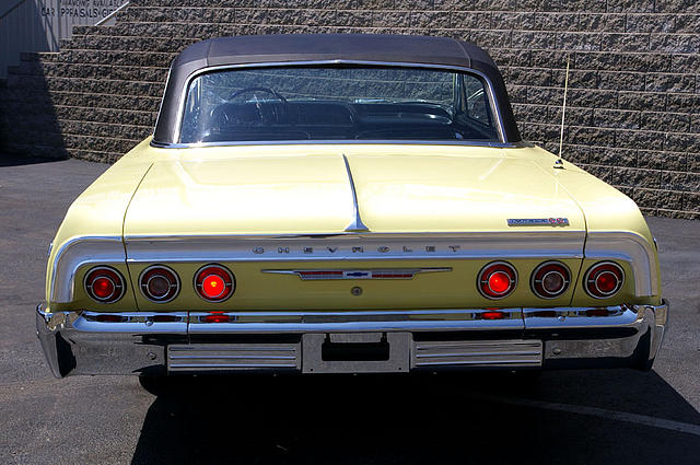 1964 CHEVROLET IMPALA St Charles MO 63301 Photo #0006344A