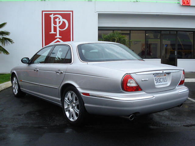 2004 JAGUAR XJ8 Bellevue WA 98005 Photo #0006376A