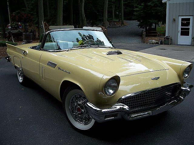 1957 FORD THUNDERBIRD Holland MI 49423 Photo #0006459A