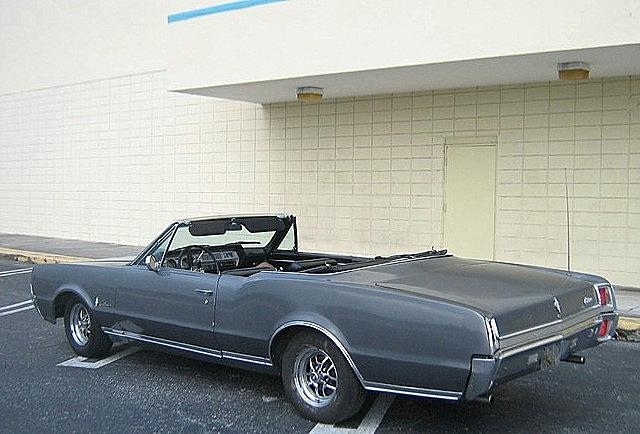 1967 OLDSMOBILE CUTLASS Miami FL 33138 Photo #0006651A