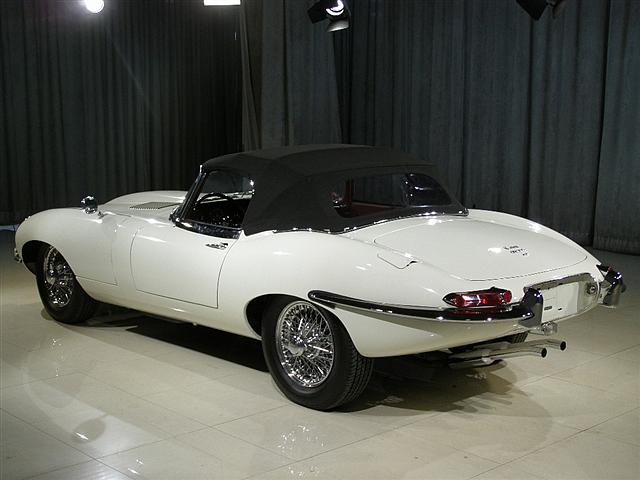 1966 JAGUAR E-TYPE Jericho NY 11753 Photo #0006674A