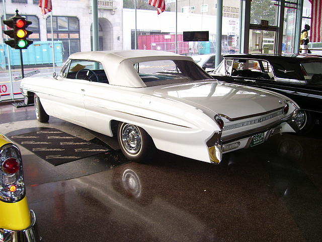 1961 OLDSMOBILE DYNAMIC 88 Tacoma WA 98402 Photo #0006871A