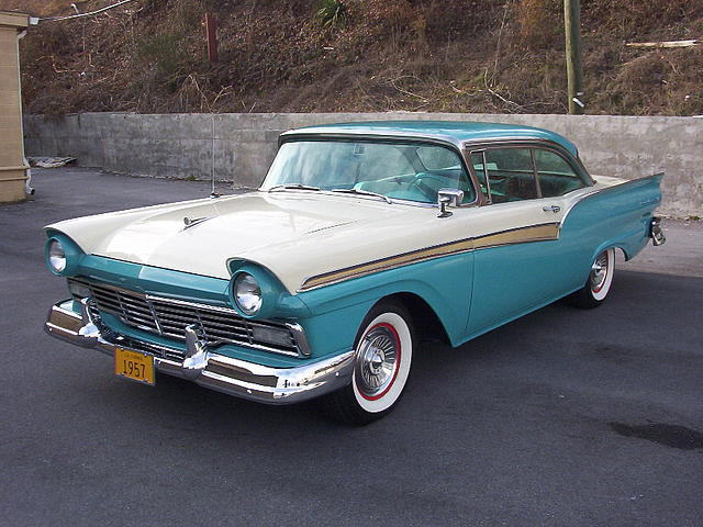 1957 FORD FAIRLANE 500 Abingdon VA 24210 Photo #0007046A