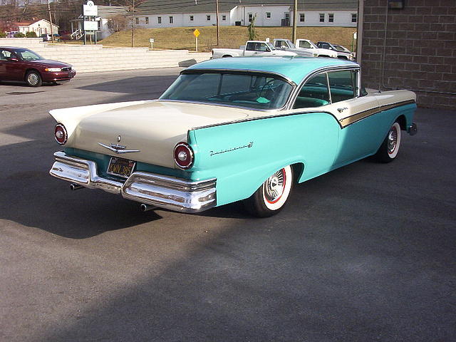 1957 FORD FAIRLANE 500 Abingdon VA 24210 Photo #0007046A