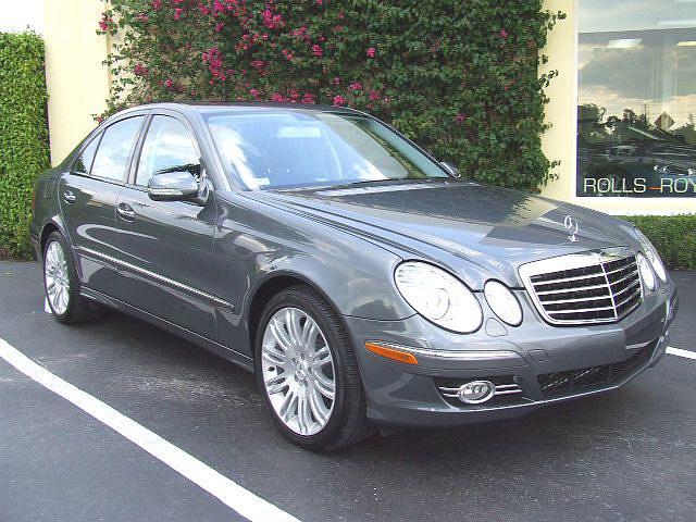 2007 MERCEDES-BENZ E550 SEDAN West Palm Beach FL 33409 Photo #0007251A