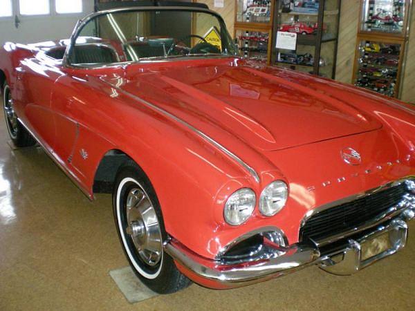 1962 CHEVROLET CORVETTE North Canton OH 44720 Photo #0007276A