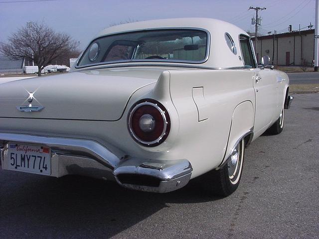 1957 FORD THUNDERBIRD Davenport IA 52806 Photo #0007387A