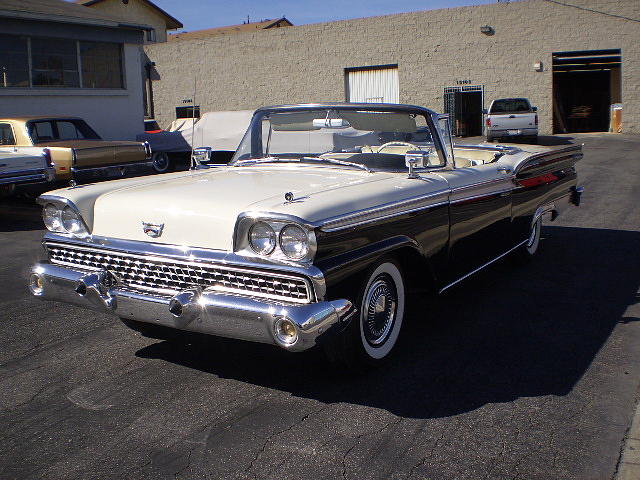 1959 FORD GALAXIE SKYLINER Hawthorne CA 90250 Photo #0007426A