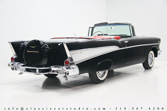 1957 CHEVROLET BEL AIR St Louis MO 63144 Photo #0008044A