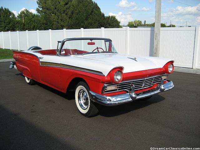 1957 FORD FAIRLANE 500 SKYLINER Largo FL 33771 Photo #0008049A