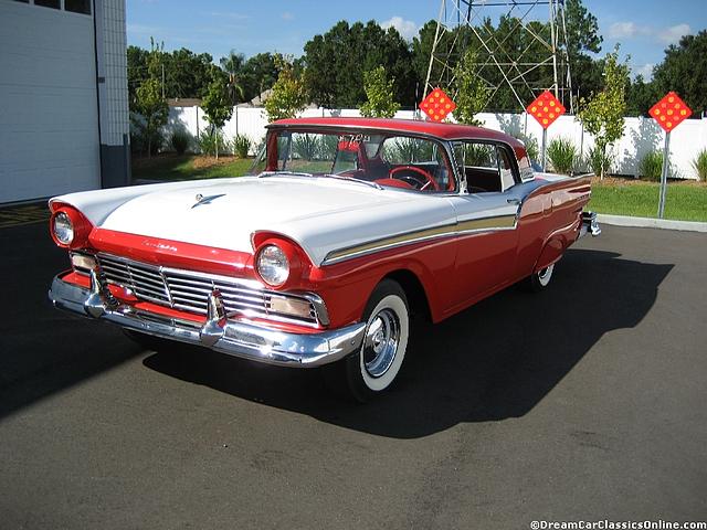 1957 FORD FAIRLANE 500 SKYLINER Largo FL 33771 Photo #0008049A