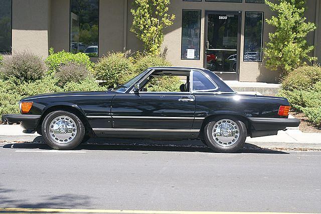 1989 MERCEDES-BENZ 560SL San Francisco CA 94109 Photo #0008113A