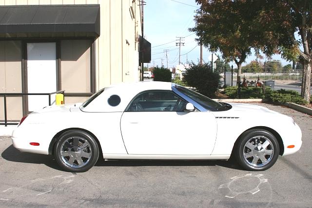 2002 FORD THUNDERBIRD Turlock CA 95380 Photo #0008338A