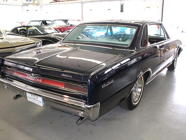 1964 PONTIAC GTO Davenport IA 52801 Photo #0008378A