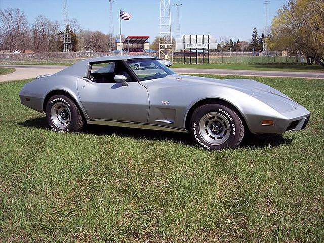 1977 CHEVROLET CORVETTE Watertown MN 55388 Photo #0008639A