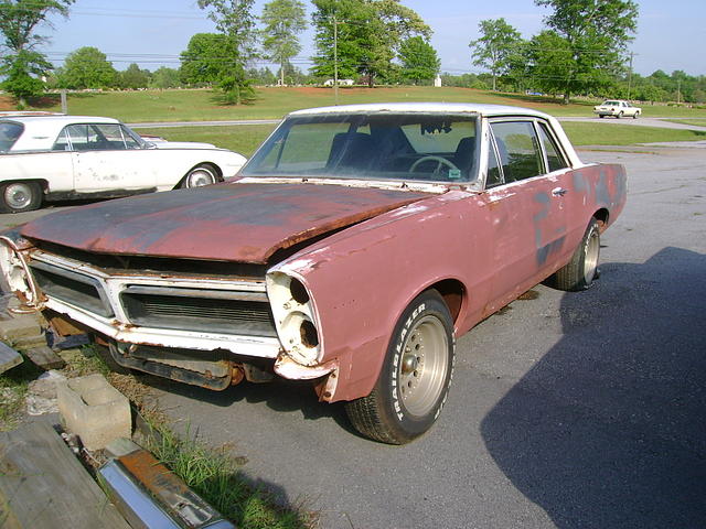 1965 PONTIAC LEMANS Gray Court (near Greenville) SC 29645 Photo #0010013A