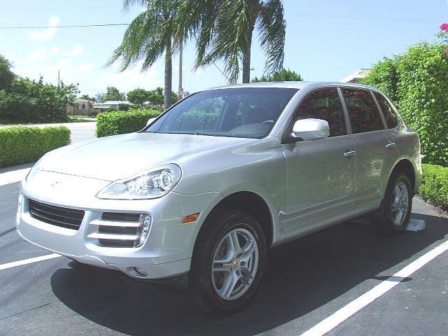 2008 PORSCHE CAYENNE West Palm Beach FL 33409 Photo #0010293A