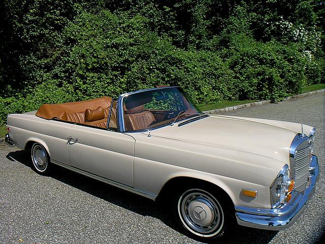 1969 MERCEDES BENZ 280SE Southampton NY 11968 Photo #0010560A